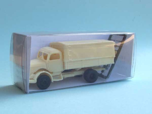 Steyr 380 (geteilte Frontscheibe) Pritsche mit Plane (1953 - 1955)