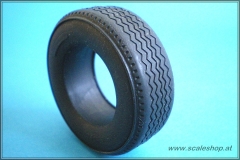 Set Super Single Tyre with Spray Lamella on 20-hole rim