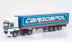 DAF CF Gardinenplanen-Sattelzug Cargospol